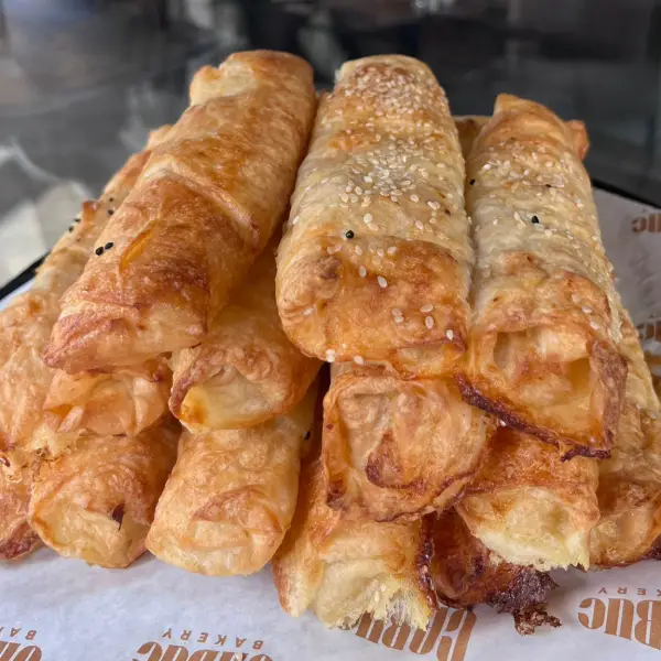 Patatesli Börek